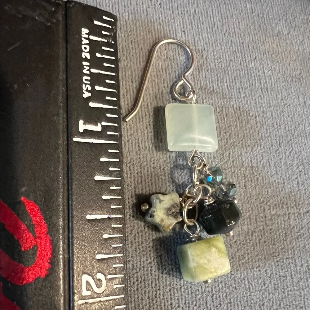 Sterling Silver, Prehnite & assorted bead earrings - Picture 4 of 4